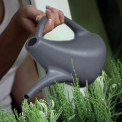 Prosperplast Gieter - Antraciet - Kunststof - 1.5 Liter 5 Prosperplast Gieter - Antraciet - Kunststof - 1.5 Liter -Populair Tuinmeubilair 063fb88bb86640d59eed85a55bf88bed
